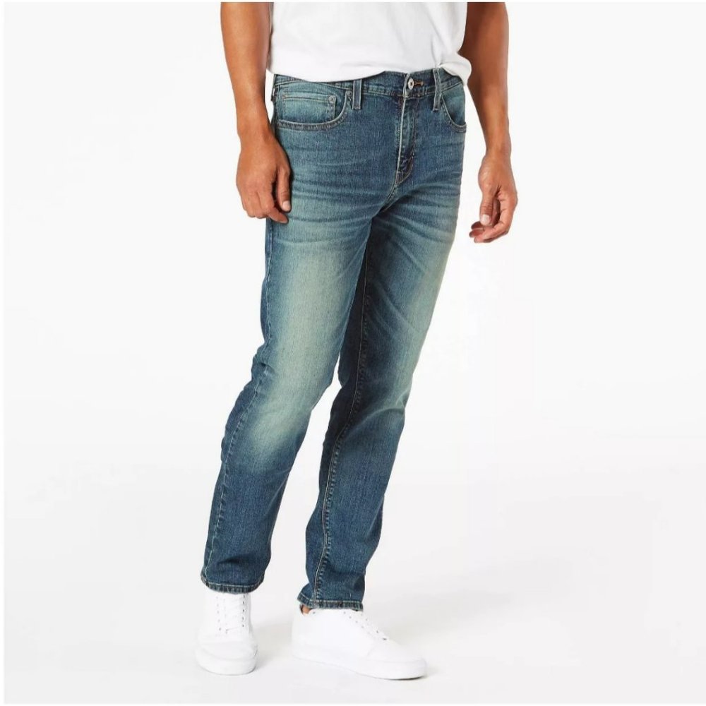 NWT DENIZEN Levi's Men's 236 2 Pair Jeans-098063